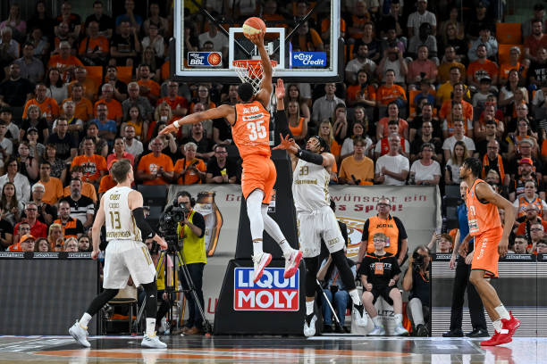 但也一次次 但也一次次