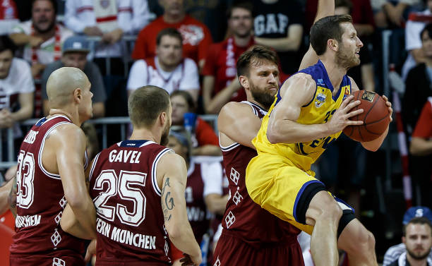 历史上留下 历史上留下